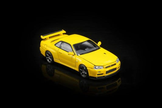 MotorHelix 1/64 Nissan Skyline GT-R R34 V-SPEC II Yellow