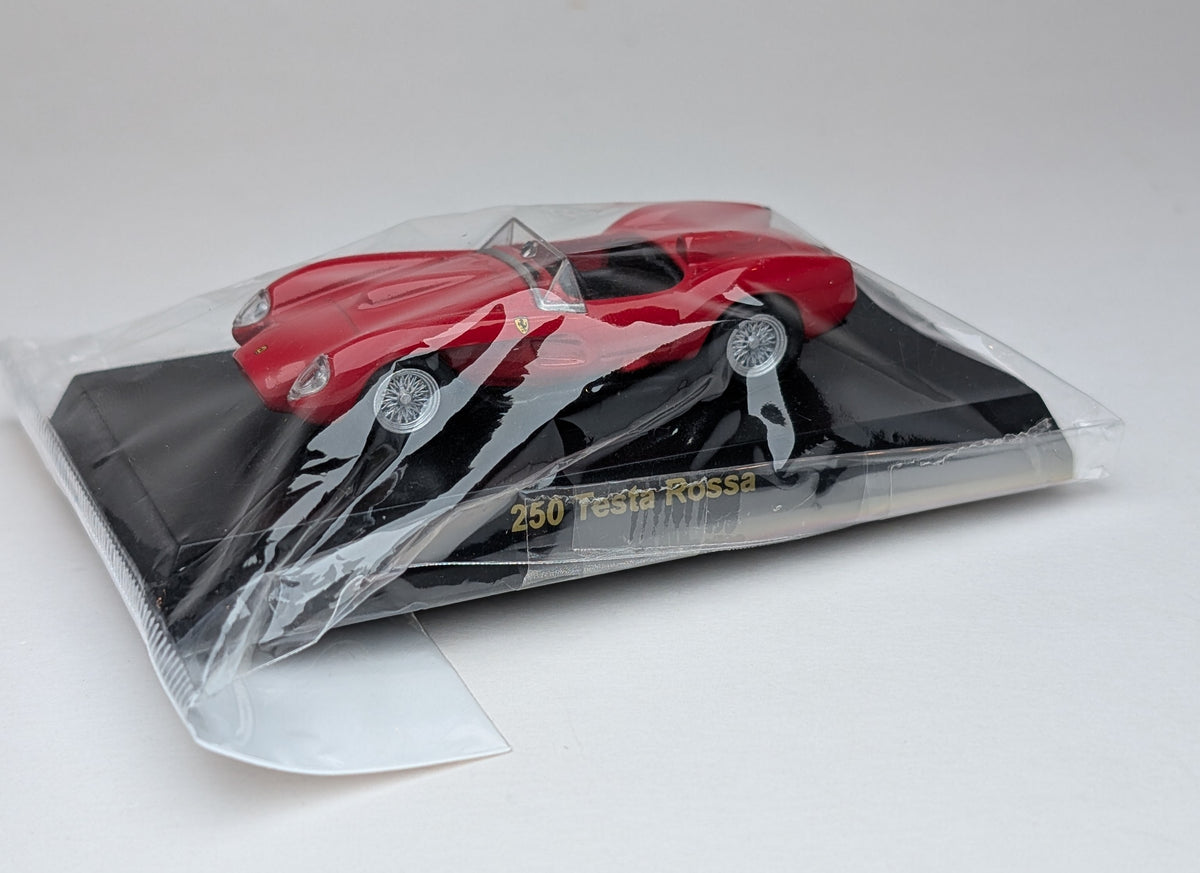 KYOSHO 1:64 Ferrari 250 Testa Rossa Red (with tools)