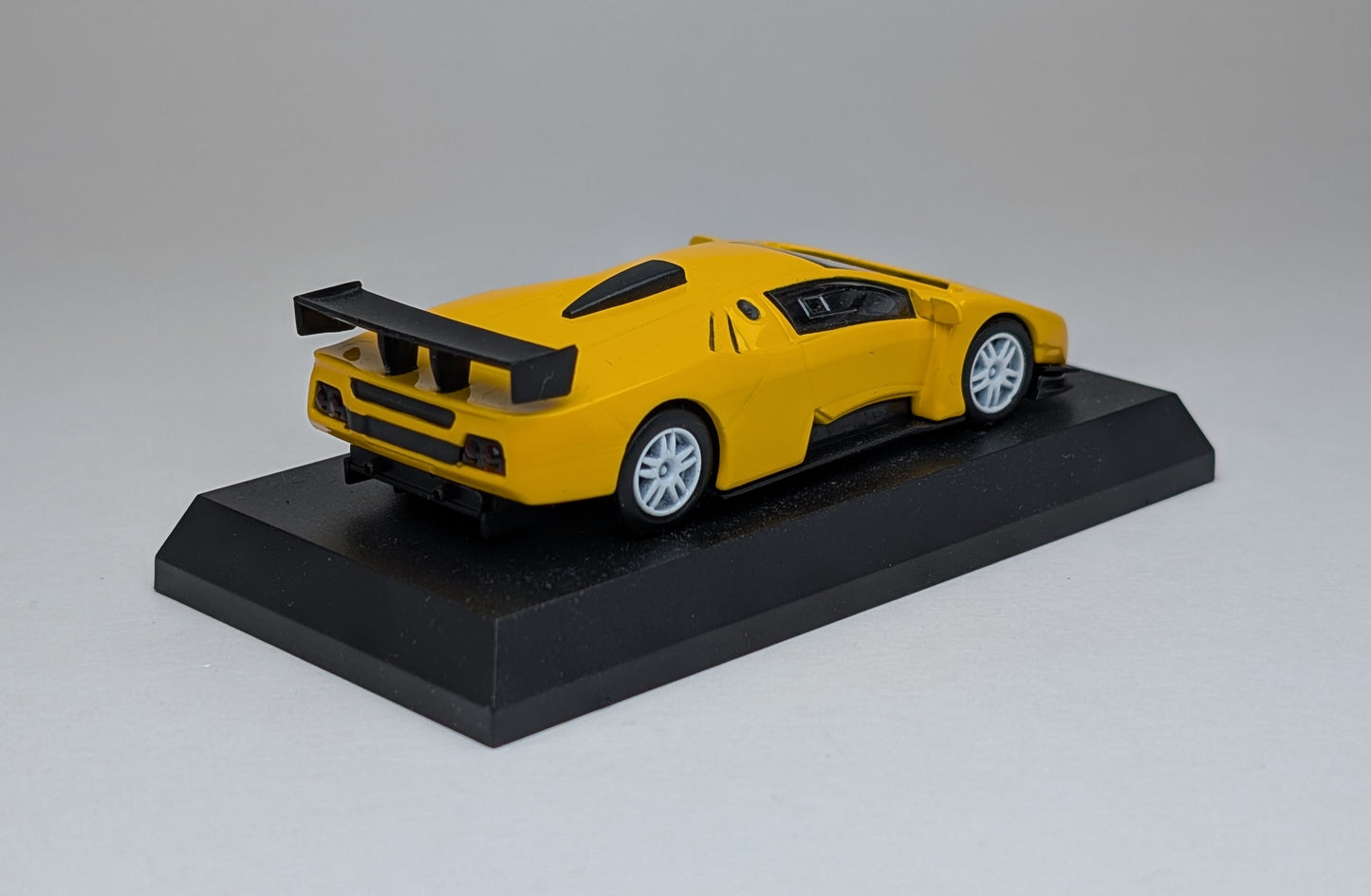KYOSHO 1:64 Lamborghini Diablo/ Team JLOC (Yellow)