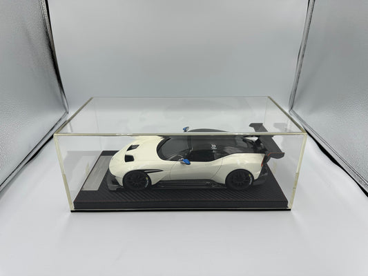 Avantstyle 1/18 Aston Martin Vulcan White
