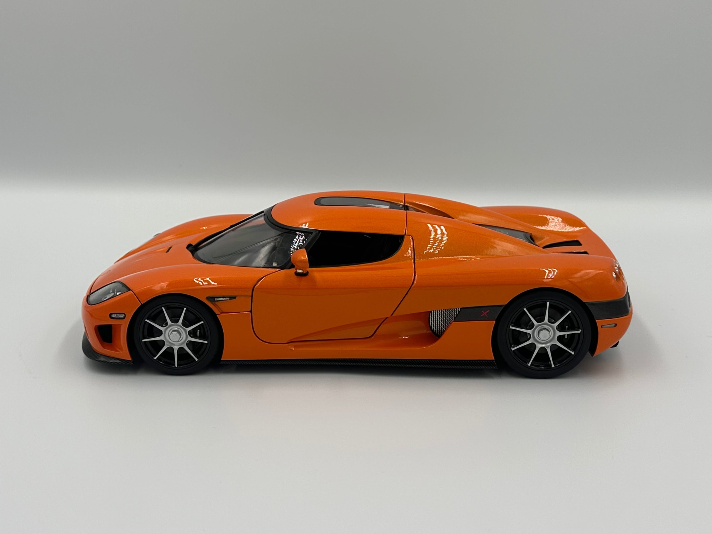 AUTOart Signature 1/18 Koenigsegg CCX Orange – DiecastTalk
