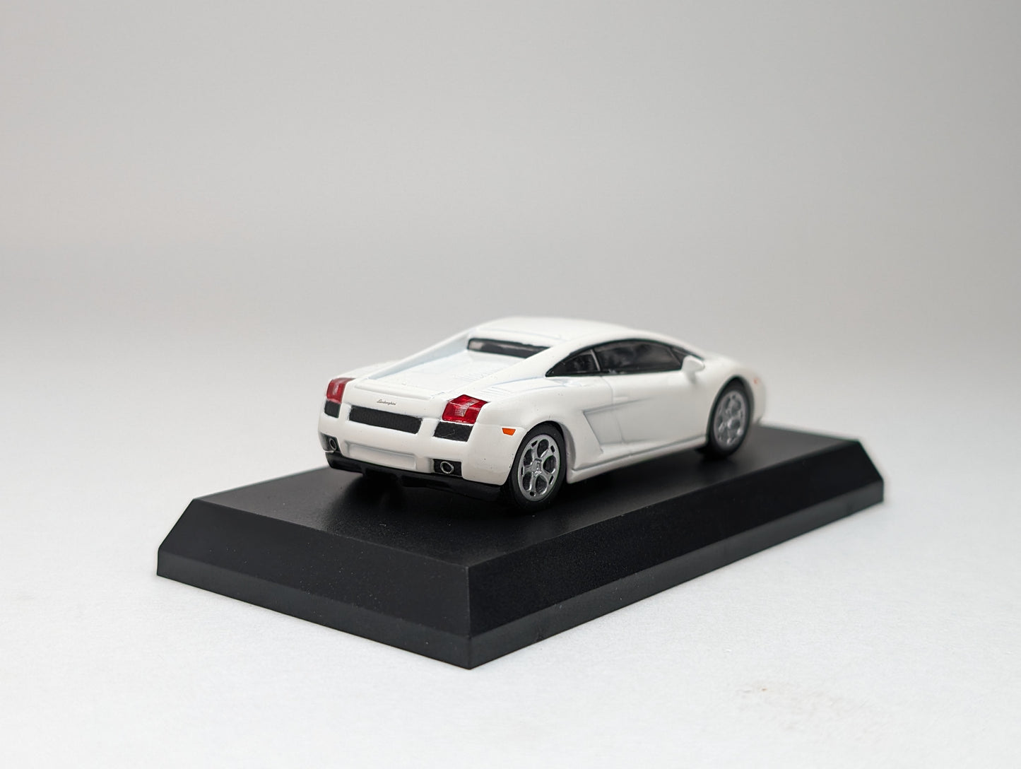 KYOSHO 1:64 Lamborghini Gallardo (White)