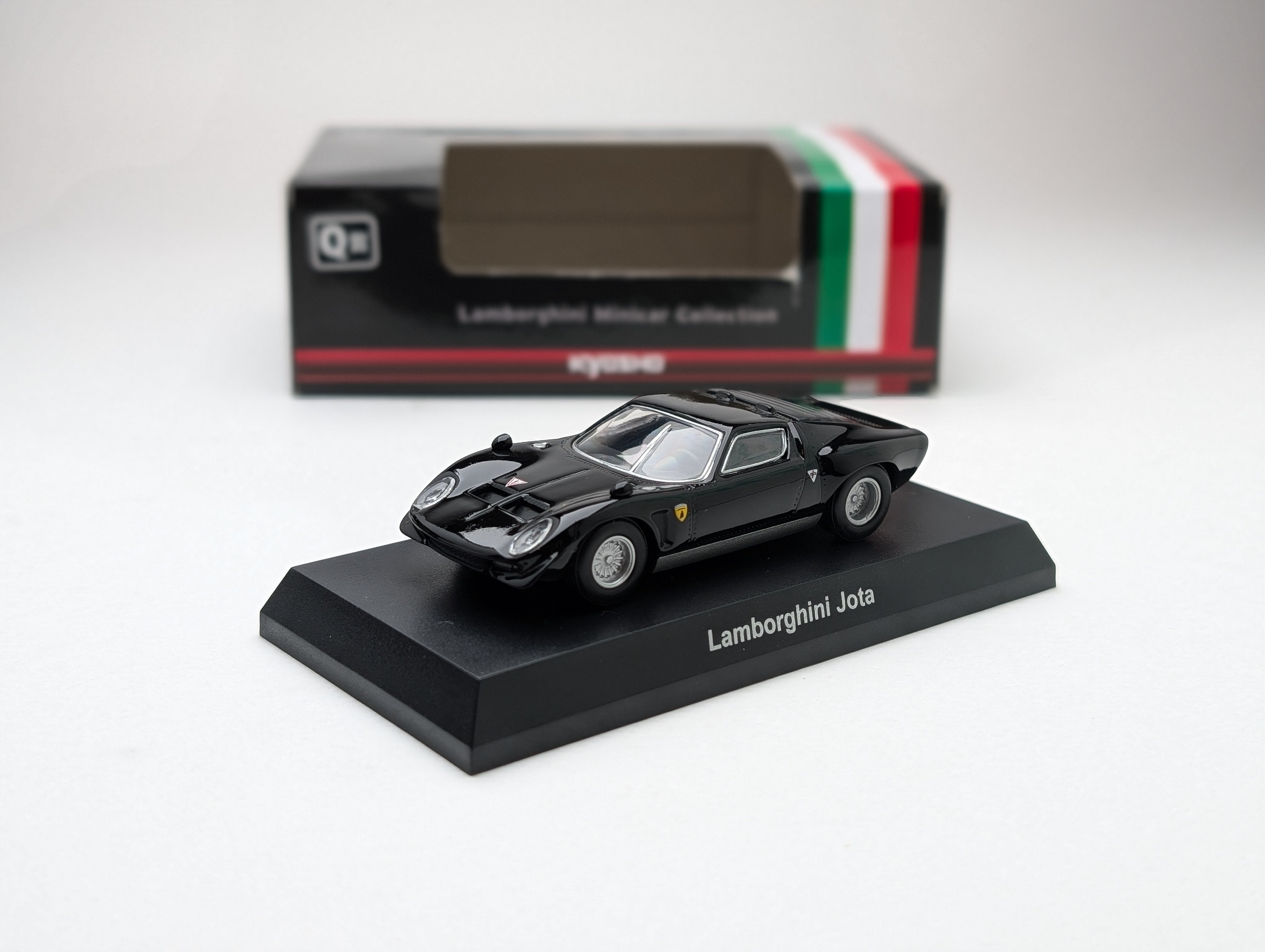 KYOSHO 1/64 MINI Voiture Collection Lamborghini Jota Noir EUR 73,48 KYOSHO 1/64 MINI Voiture Collection Lamborghini Jota Noir EUR 73,48