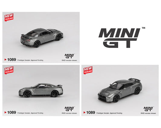 (Preorder) Mini GT 1:64 2013 Nissan GT-R NISMO R35 CRS Version – Dark Metal Gray