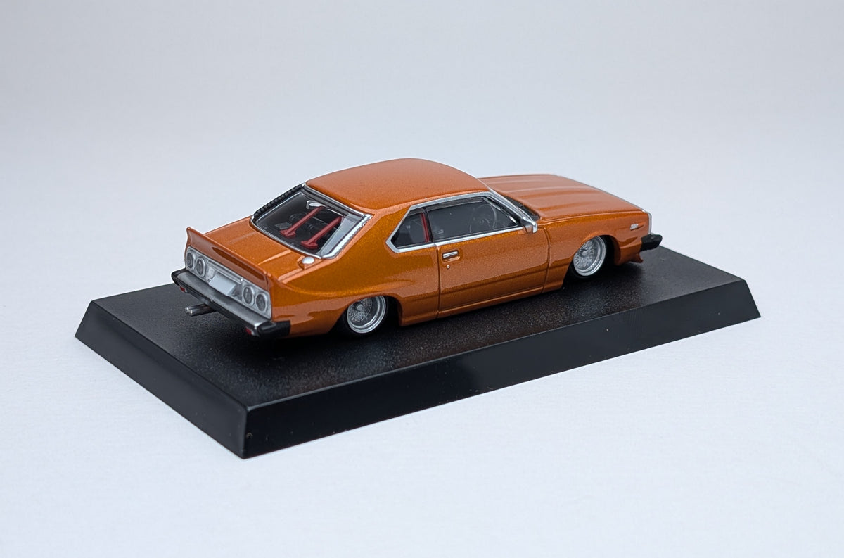 Aoshima 1/64 Grachan Liberty Walk Nissan Kenmeri 2Dr Ver.2 (Burnt Orange)