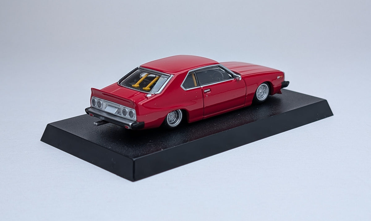 Aoshima 1/64 Grachan Liberty Walk Nissan Kenmeri 2Dr Ver.2 (Red)