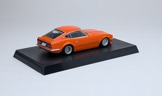 Aoshima 1/64 Grachan Collection Nissan S30 Fairlady Z (Orange)