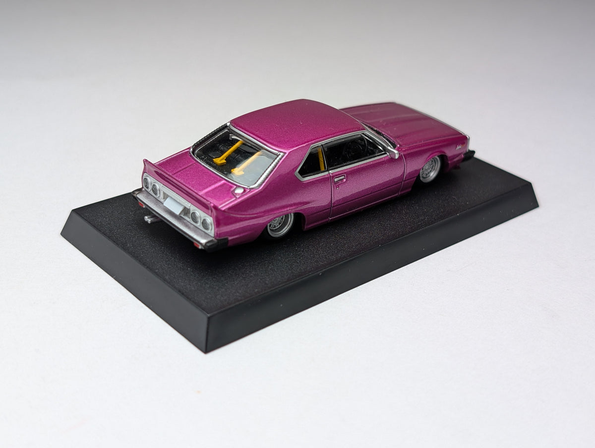 1/64 Aoshima Grachan Nissan SKYLINE KENMERI 2DR1 (Magenta)