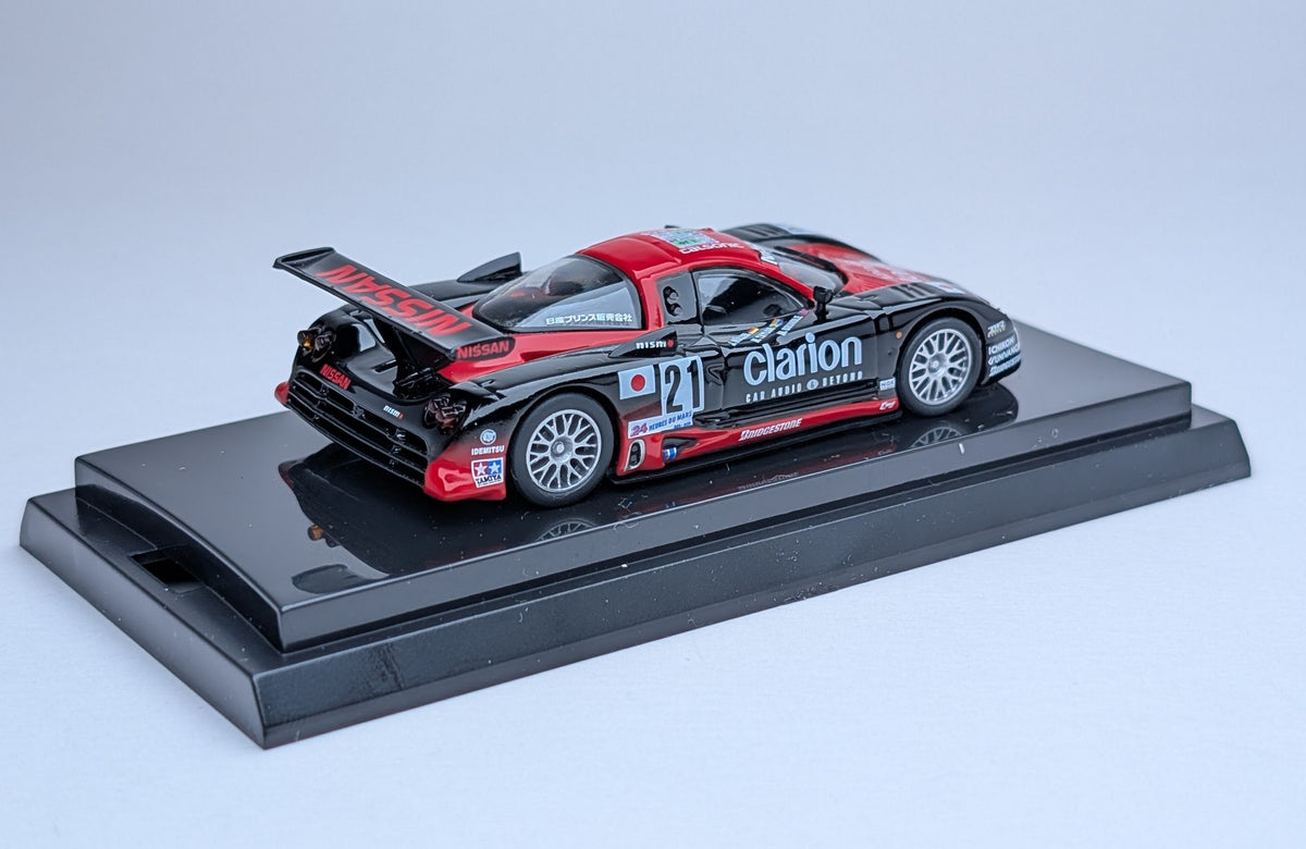 Kyosho Beads Collection Nissan R390 GT1 1997 (Black and Red)
