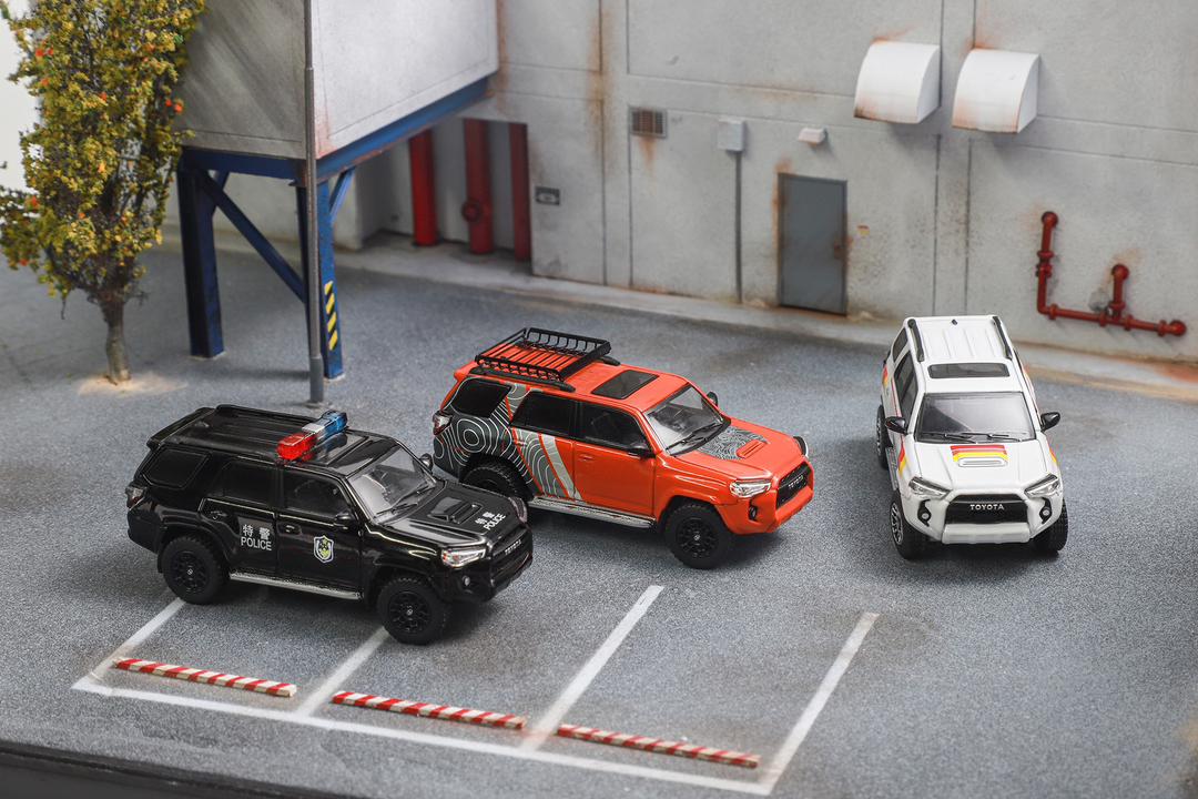 GCD ダイキャストトーク 限定 1/64 - トヨタ 4ランナー GCD ダイキャストトーク 限定 1/64 - トヨタ 4ランナー