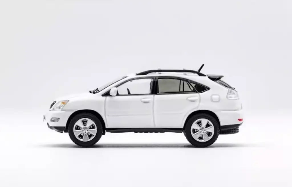 GCD 1/64 Scale Lexus RX300 White with Surfboard – DiecastTalk