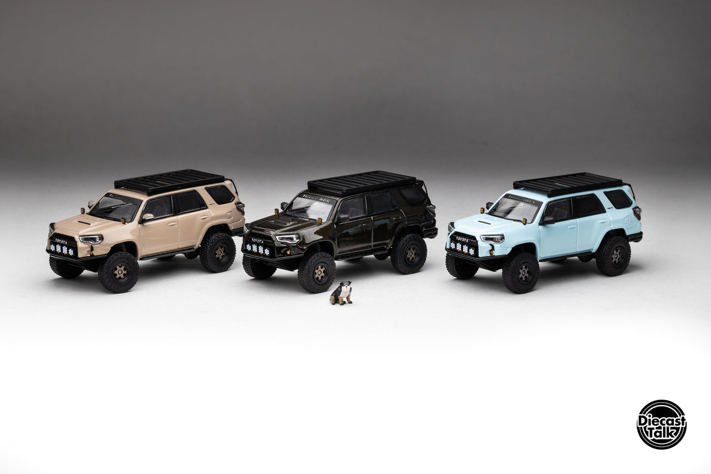 DiecastTalk Exclusive 1/64 Toyota 4Runner Pre-Runner (Madpews) with dog and accessories