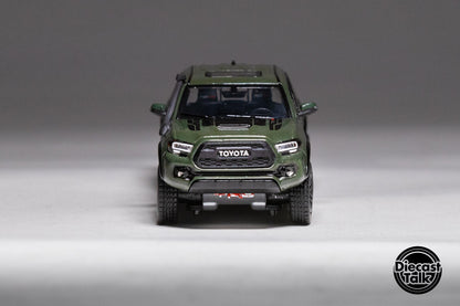DiecastTalk Exclusive 1/64 Toyota Tacoma TRD PRO Ltd 804pcs