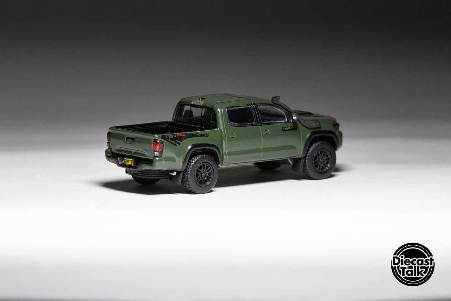 DiecastTalk Exclusive 1/64 Toyota Tacoma TRD PRO Ltd 804pcs