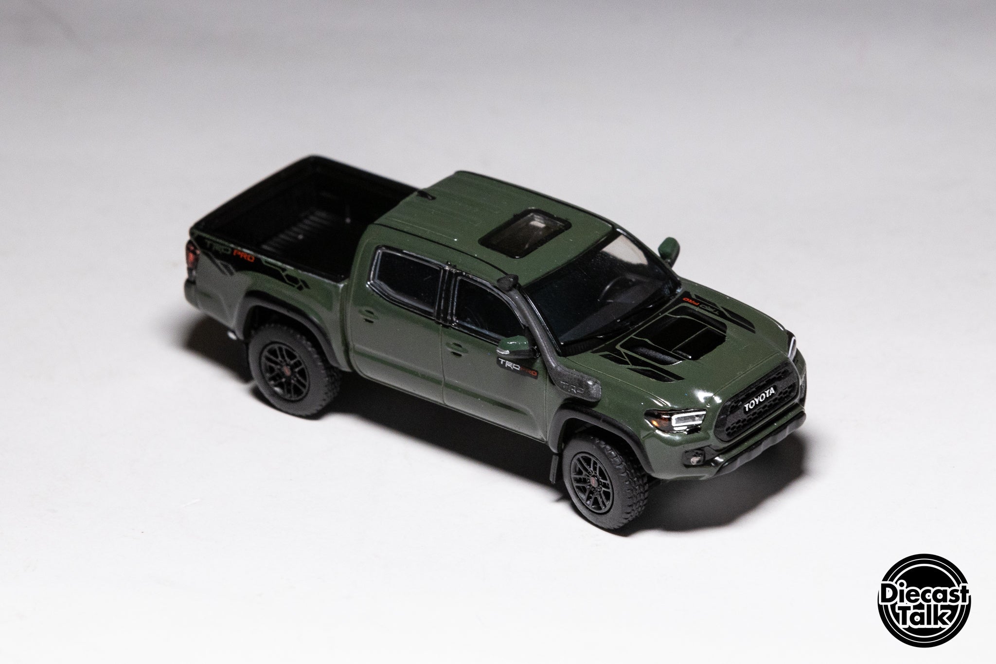 DiecastTalk Exclusive 1/64 Toyota Tacoma TRD PRO Ltd 804pcs