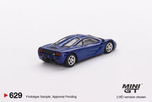 Load image into Gallery viewer, Mini GT 1:64 McLaren F1 – Cobalt Blue – MiJo Exclusives