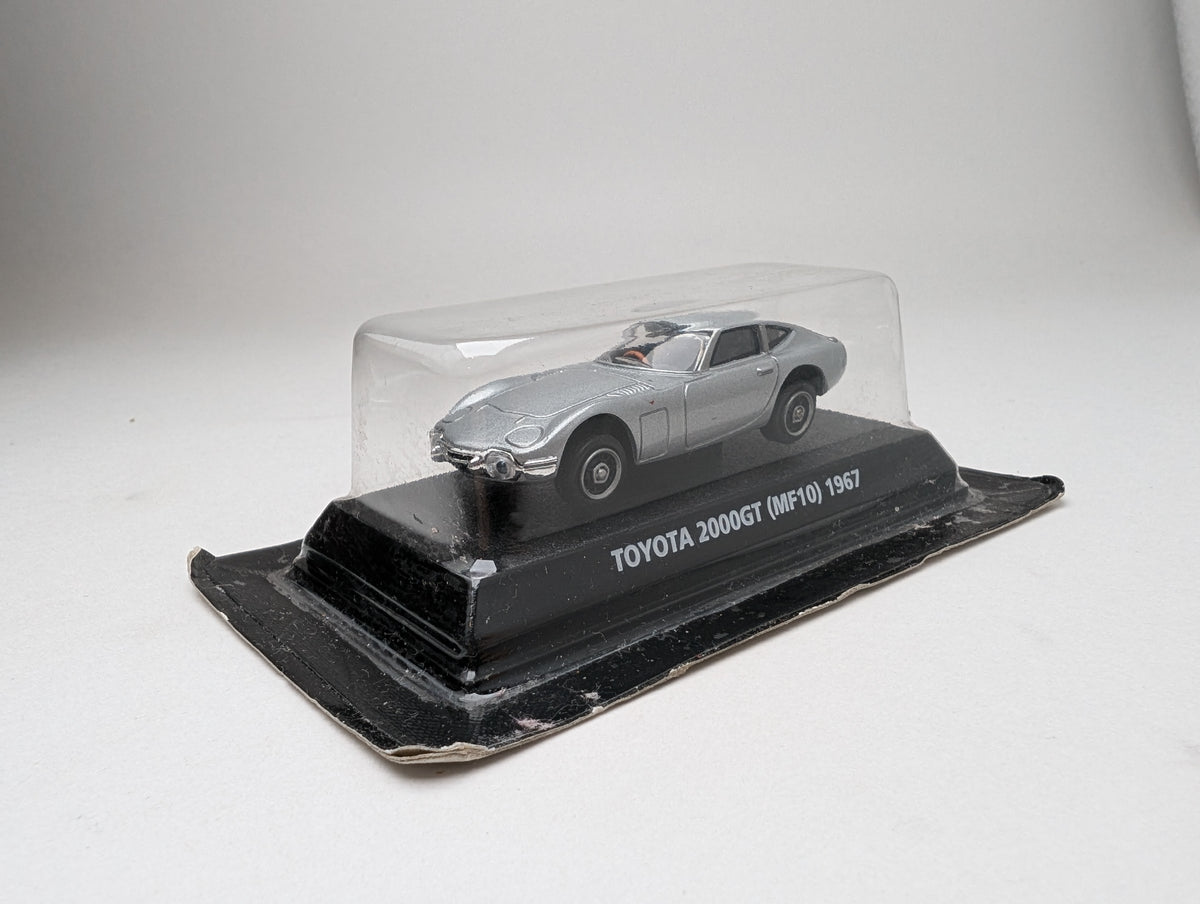 Kyosho 1:64 Miniature Collection Toyota 2000GT (MF10) 1967 (Silver)