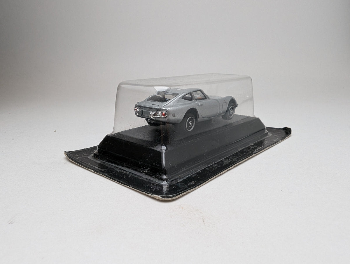 Kyosho 1:64 Miniature Collection Toyota 2000GT (MF10) 1967 (Silver)