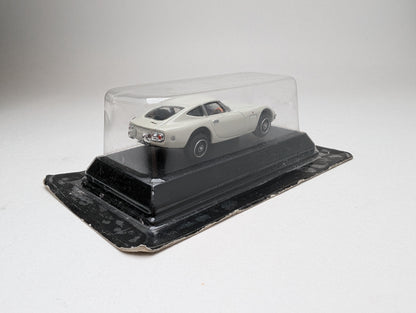 Kyosho 1:64 Miniature Collection Toyota 2000GT (MF10) 1967 (White)