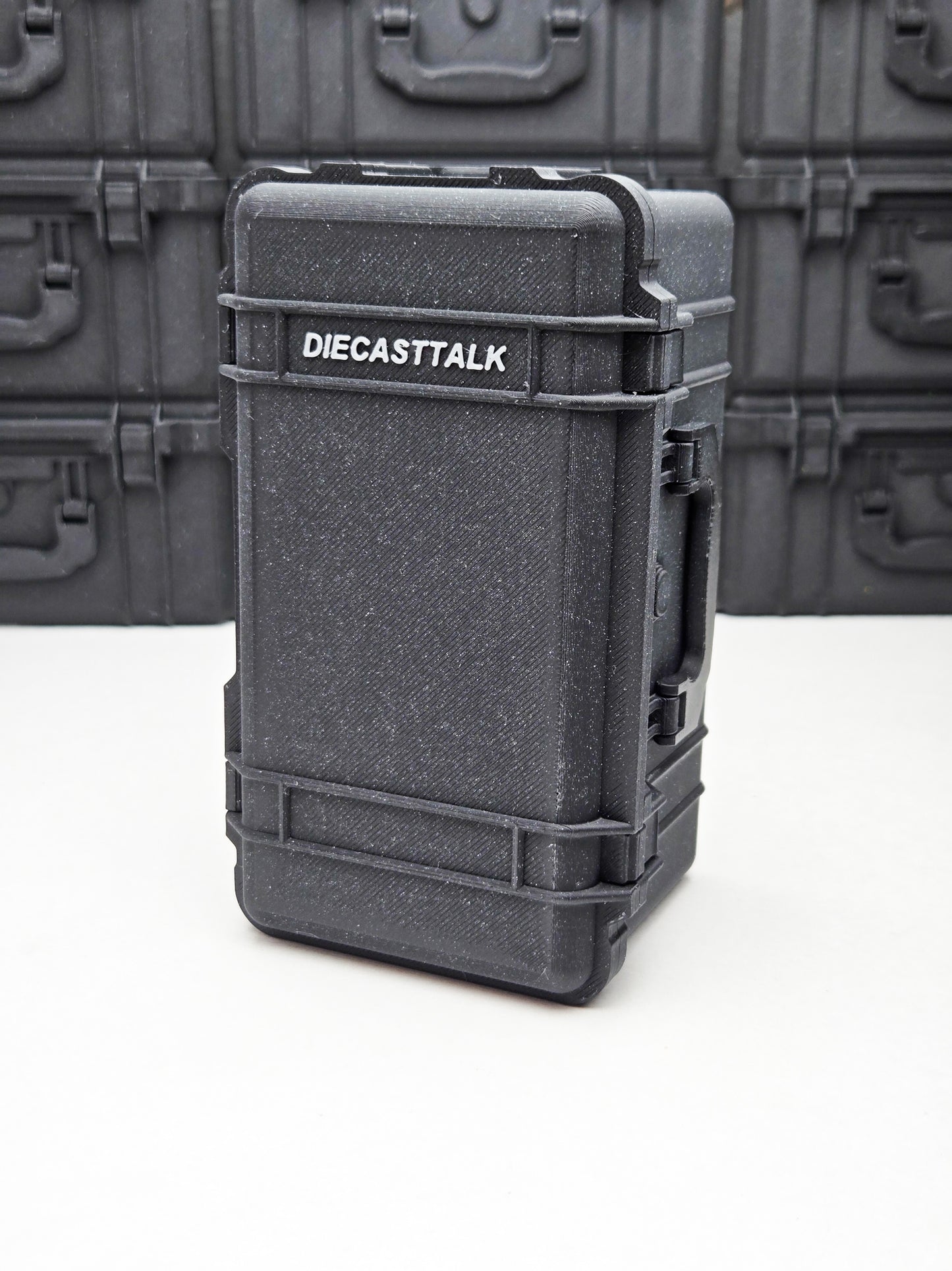 (Pre order) DiecastTalk Exclusive Protective Case/ Storage for 1/64