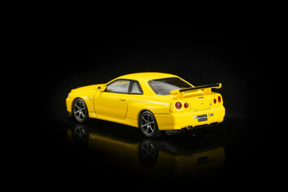 MotorHelix 1/64 Nissan Skyline GT-R R34 V-SPEC II Yellow