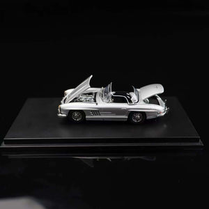 DCM 1:64 Mercedes Benz 300SL Roadster with open hood and trunk