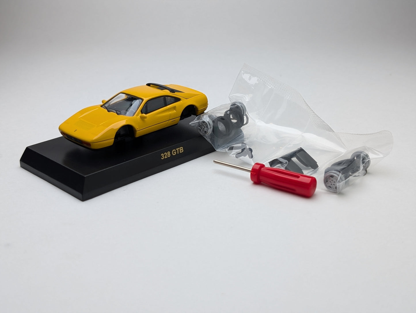 KYOSHO 1:64 Ferrari Minicar Collection III 328 GTB Yellow with tools