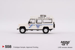 Preorder Mini GT 1:64 Land Rover Defender 110 1991 Safari Rally Martini Racing Support Vehicle