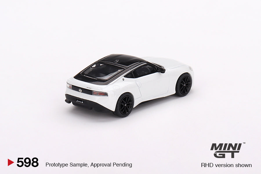 Mini GT 1:64 Nissan Z Performance 2023 – LHD – Everest White