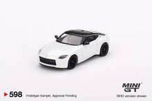 Load image into Gallery viewer, Mini GT 1:64 Nissan Z Performance 2023 – LHD – Everest White – MiJo Exclusives