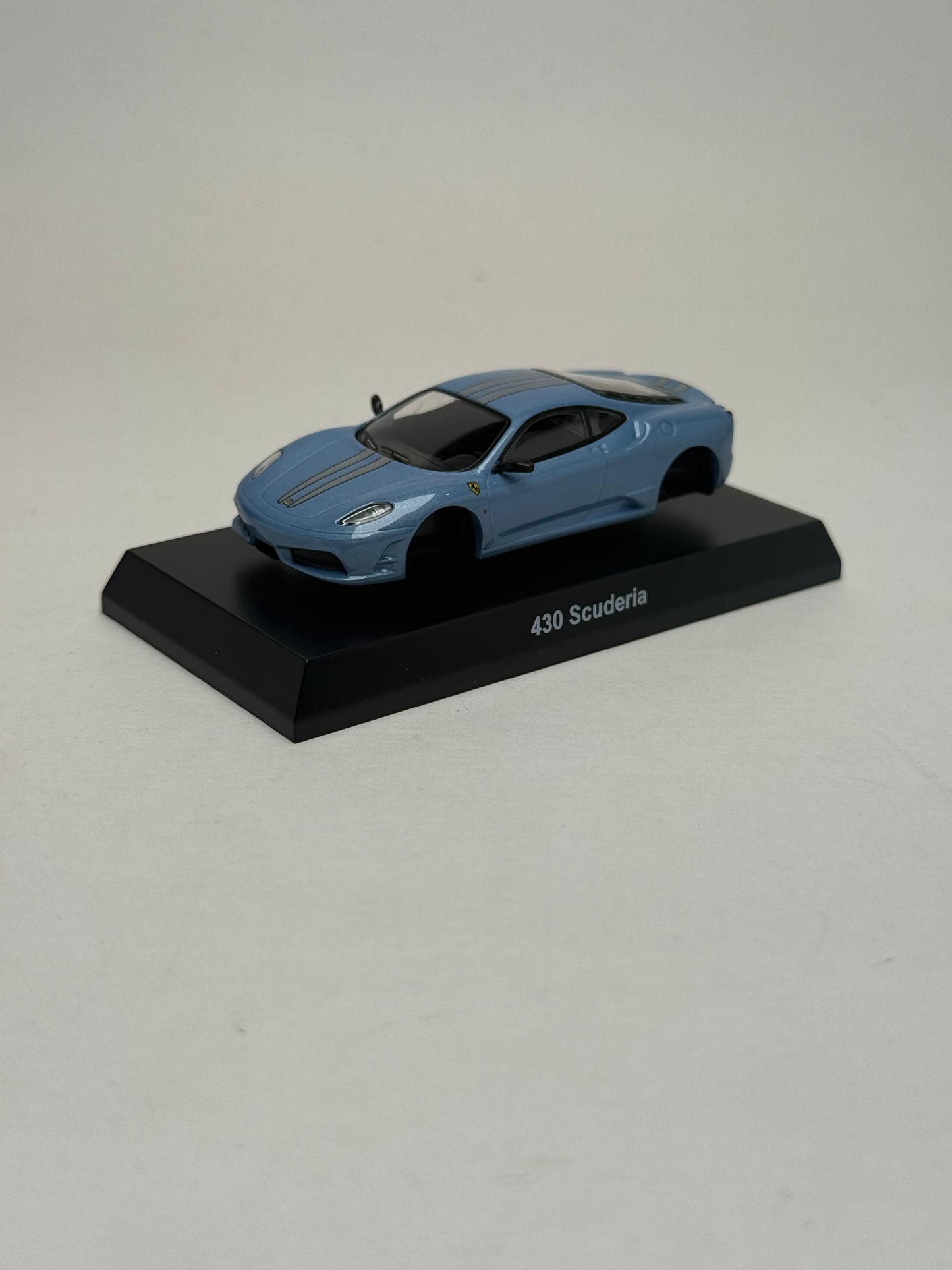KYOSHO 1:64 Ferrari 430 Scuderia (Chrome Baby Blue)
