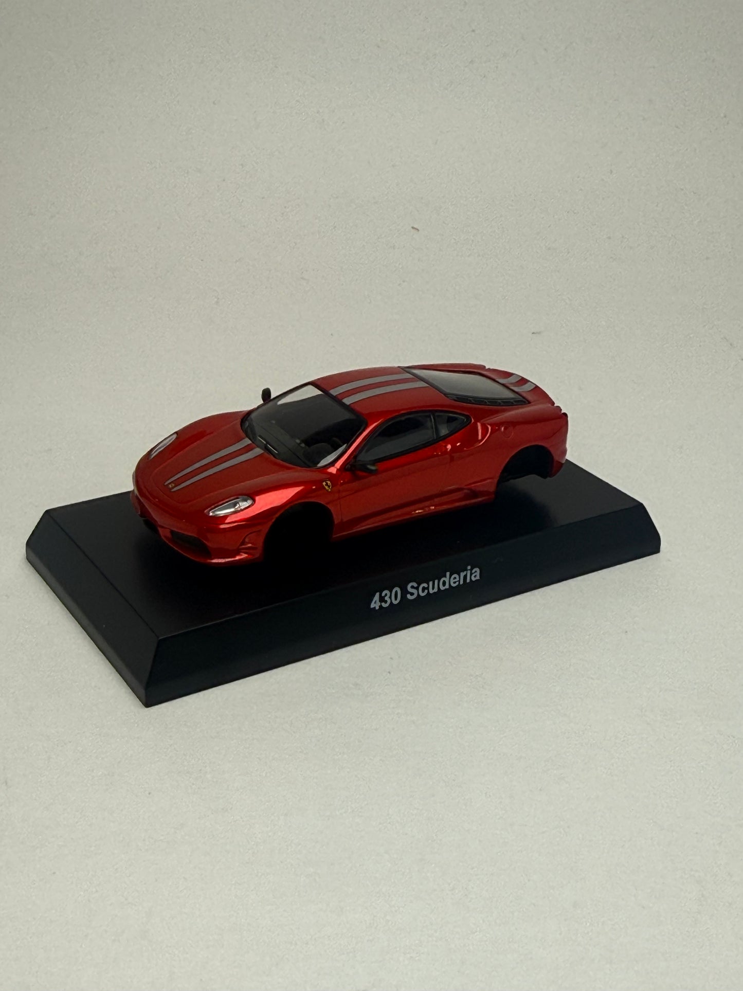 KYOSHO 1:64 Ferrari 430 Scuderia (Chrome Red)