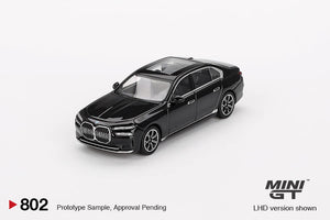 (Preorder) Mini GT 1:64 BMW i7 eDrive50 Black Sapphire