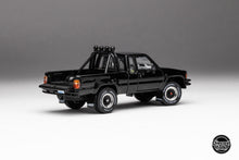 Load image into Gallery viewer, Japan Exclusive DiecastTalk Exclusive 1/64 Toyota 1985 Hilux SR5 Xtracab Black