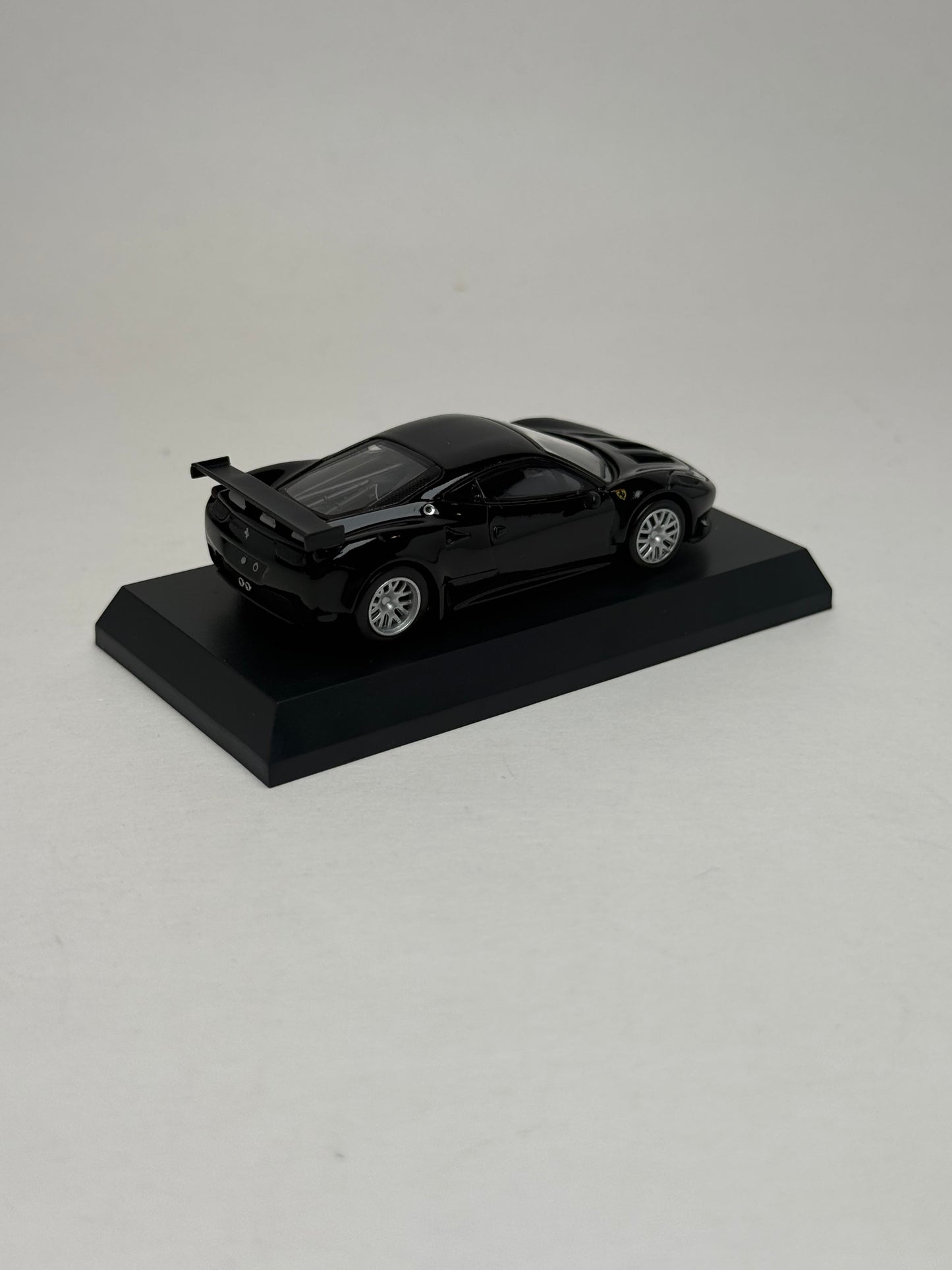 KYOSHO 1:64 Ferrari 458 Italia GT2
