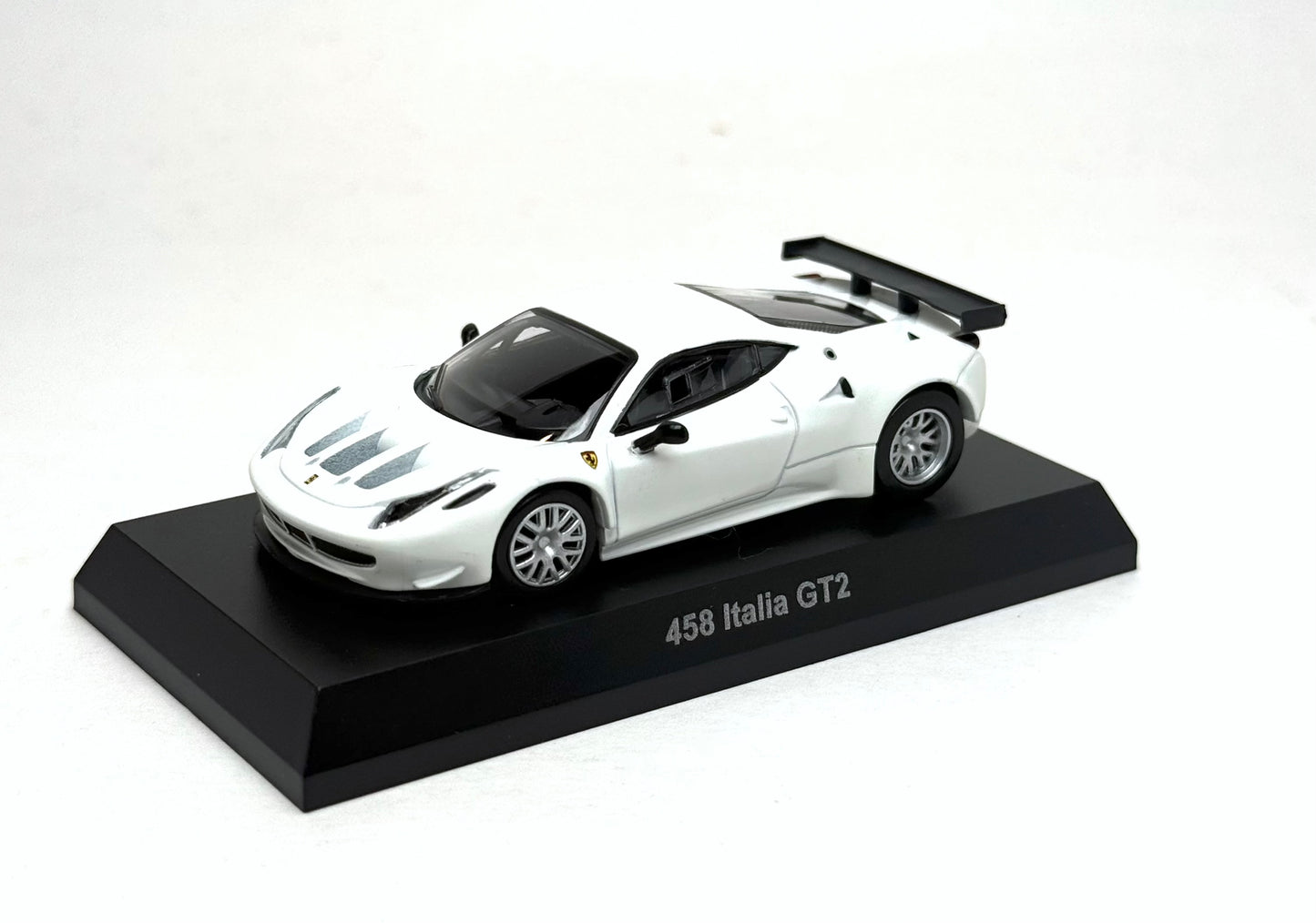 KYOSHO 1:64 Ferrari 458 Italia GT2 (Black/White)