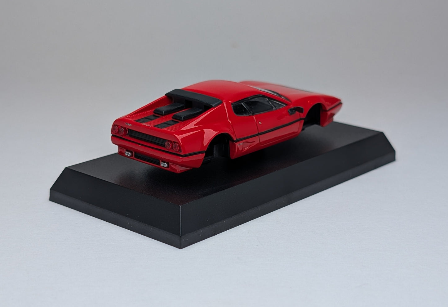 KYOSHO 1:64 Ferrari 11 Minicar Collection 512 BBi Red