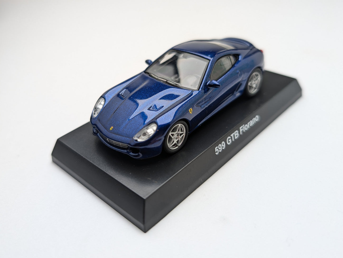 KYOSHO 1:64 Ferrari 599 GTB Fiorano Blue