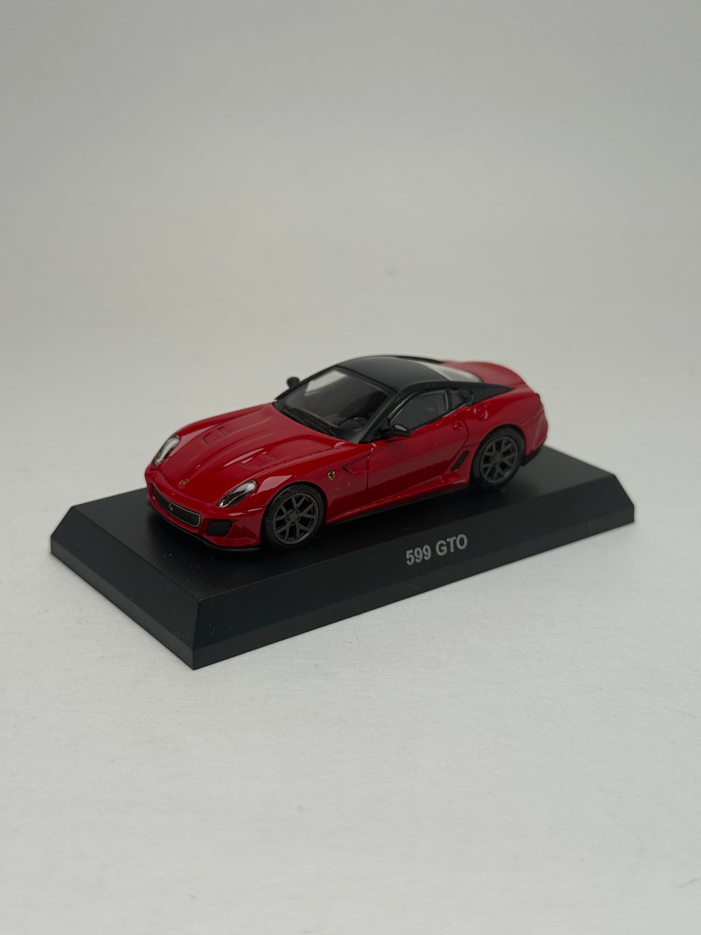 KYOSHO 1:64 Ferrari 599 GTO (Red)