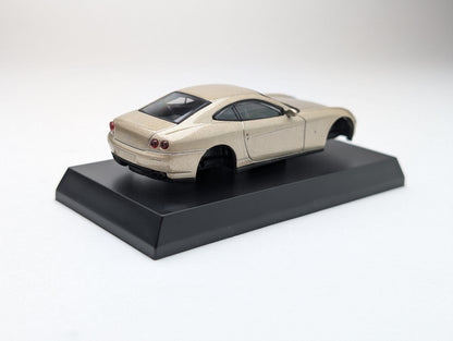 KYOSHO 1:64 Ferrari 612 Scaglietti Champagne