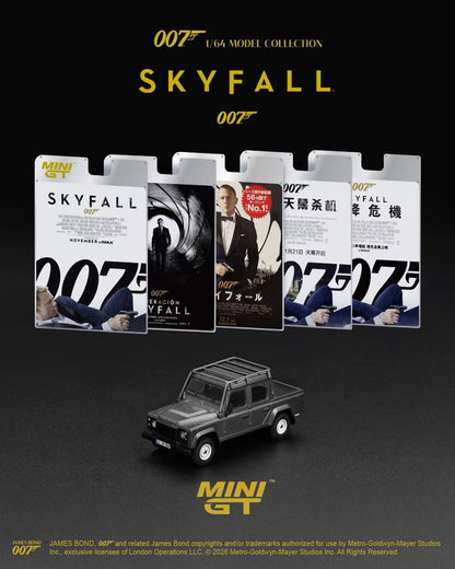 Mini GT 1:64 Land Rover Defender 110 Crew Cab “Skyfall” English Packaging (Copy)