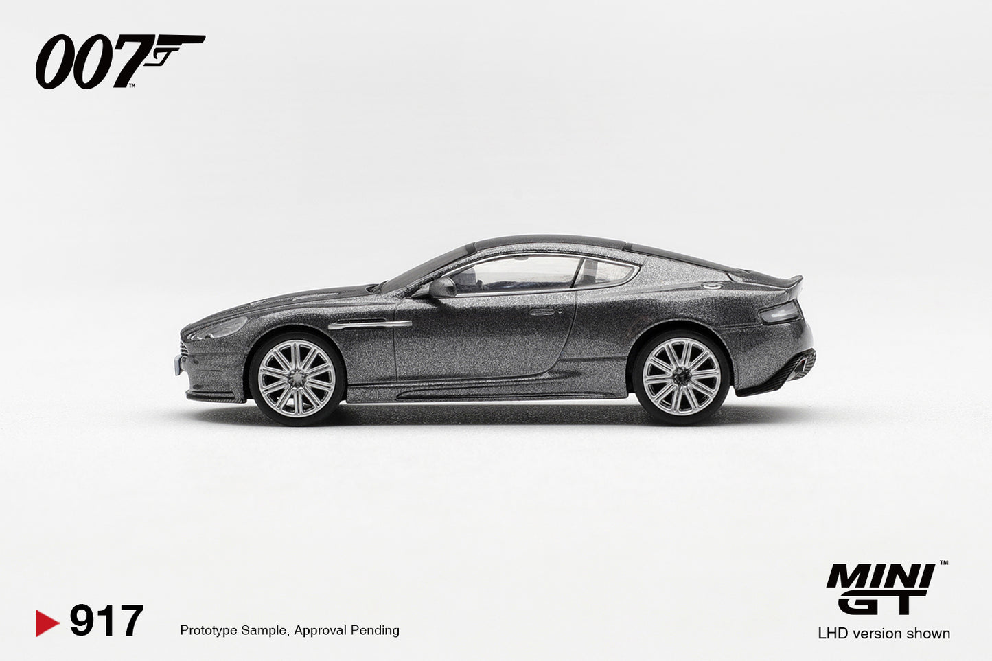 Mini GT 1:64 Aston Martin DBS “Casino Royale” English Packaging