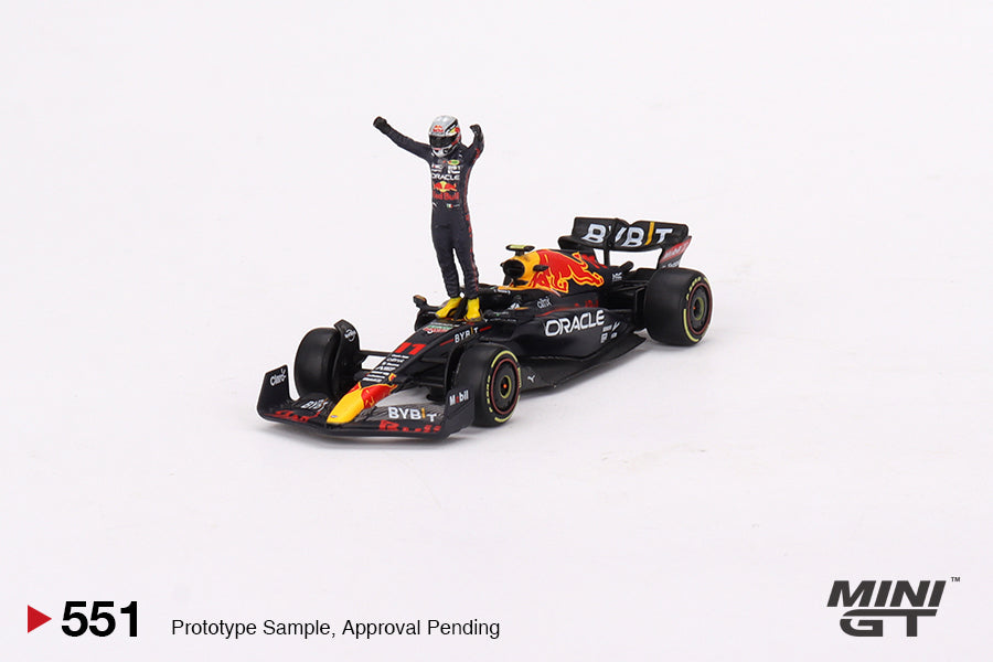 Preorder) Mini GT 1:64 Oracle Red Bull Racing RB18 #11 Sergio Pérez 2 –  DiecastTalk