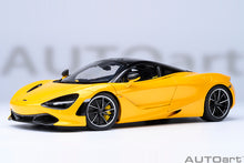 Load image into Gallery viewer, AUTOart 1:18 McLAREN 720S (VOLCANO YELLOW)