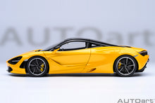 Load image into Gallery viewer, AUTOart 1:18 McLAREN 720S (VOLCANO YELLOW)