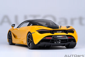 AUTOart 1:18 McLAREN 720S (VOLCANO YELLOW)