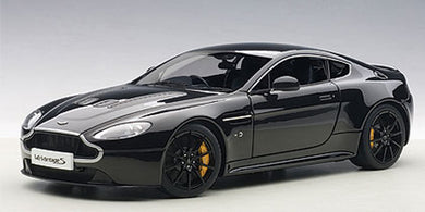 AUTOart 1:18 Aston Martin Vantage S V12 Jet Black