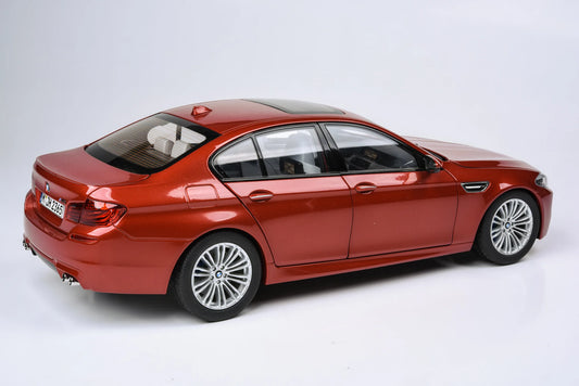 Paragon 1:18 BMW M5 F10 Sakhir Orange