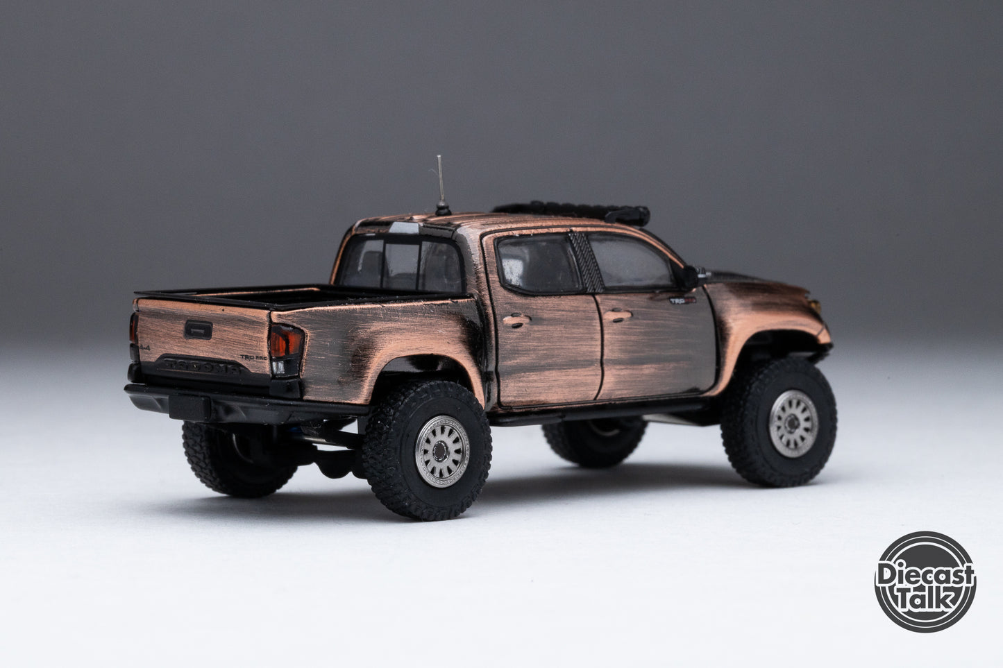 (Bundle) DiecastTalk 1/64 Toyota Tacoma Pre-Runner Bronze + Secret Car
