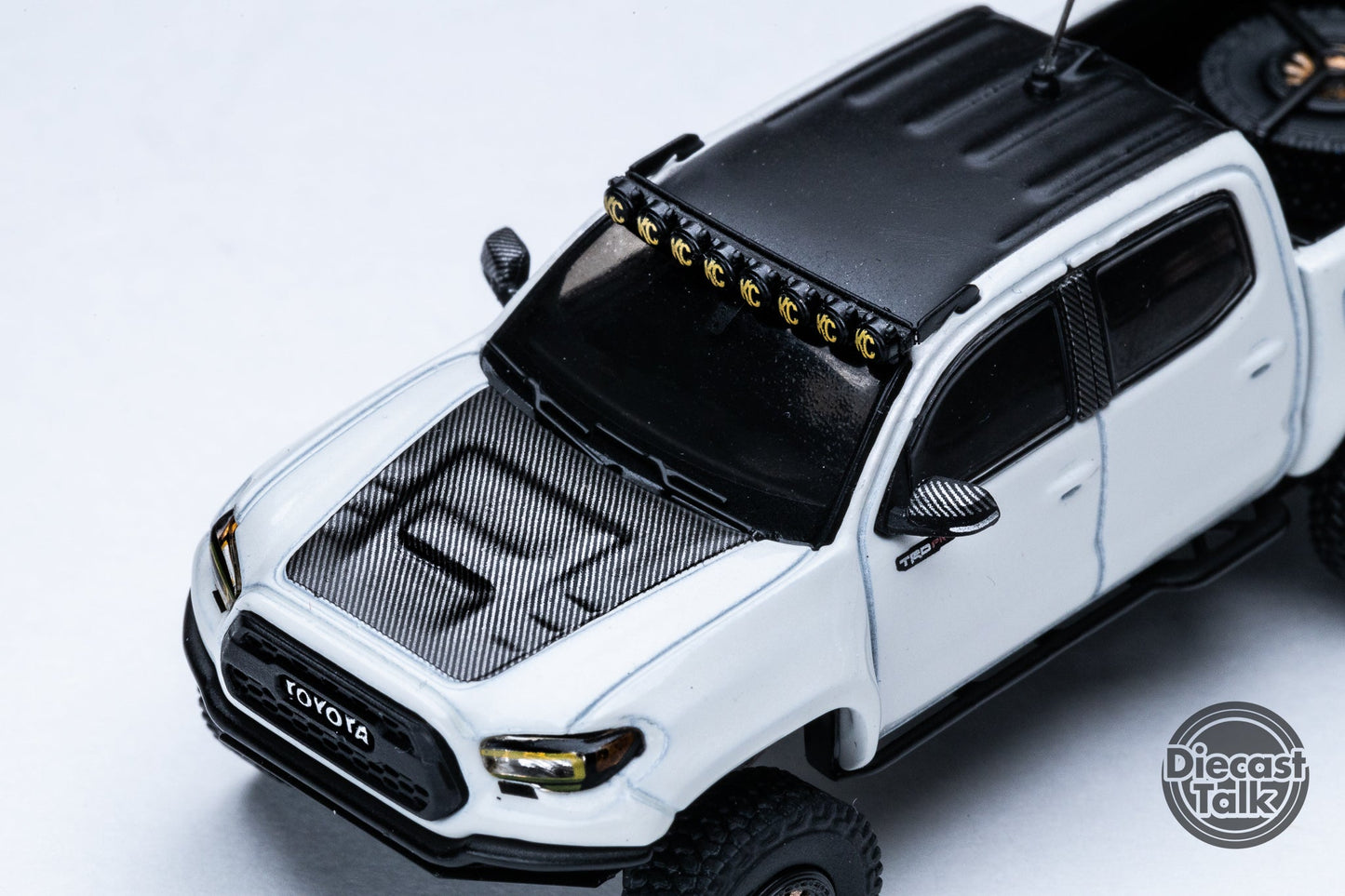 GCD DiecastTalk Exclusive 1/64 Toyota Tacoma Pre-Runner PUGZ TRD PRO Widebody Ltd 1008pcs